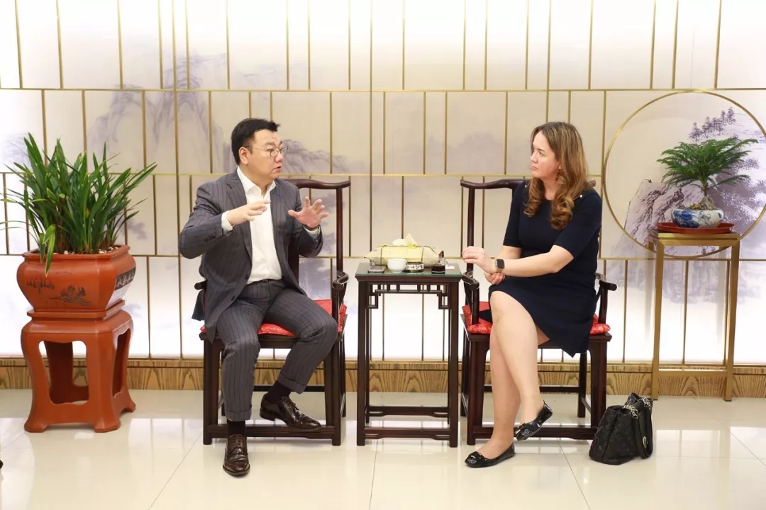 伦敦金银市场协会 CEO Ruth Crowell 一行莅临尊龙凯时珠宝旅行交流-尊龙凯时珠宝官网  珠宝批发龙头企业