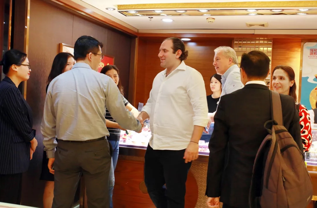 尊龙凯时珠宝加入2019全球贵金属年会-尊龙凯时珠宝官网  珠宝批发龙头企业